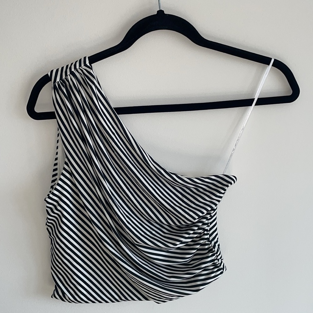 H&M One Shoulder Crop Top - Picture 3 of 5